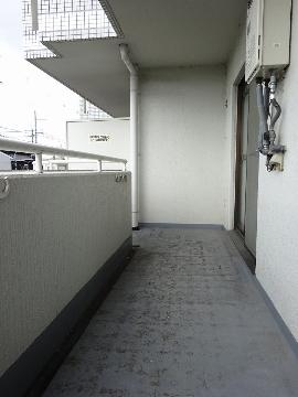 サンクリスタルハウス　バルコニー　ベランダ