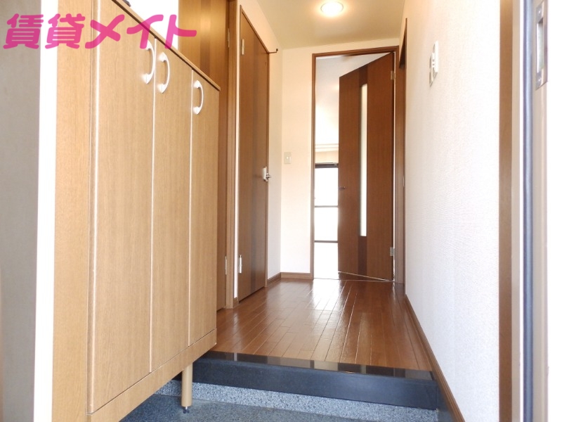 玄関　同型参考写真