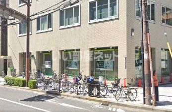 銀行　三井住友銀行大阪西支店（銀行）まで477m