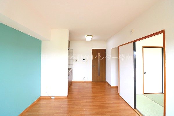 その他　洋室へリフォーム予定です。