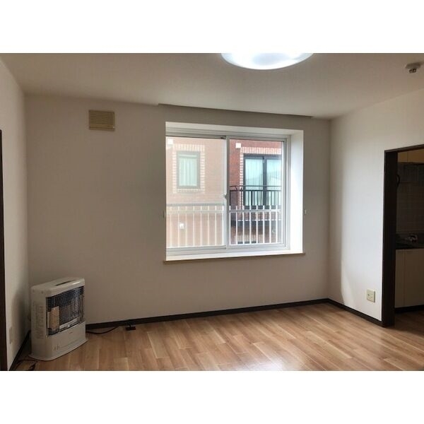 セラディル新発寒_内装_0