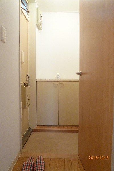 玄関　落ち着いた玄関です