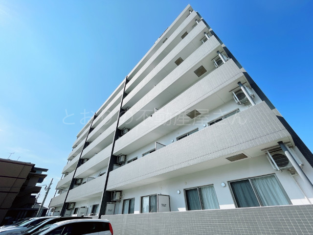建物外観　建物外観