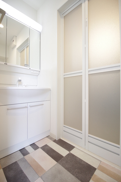 洗面設備　独立洗面台ございます＾＾