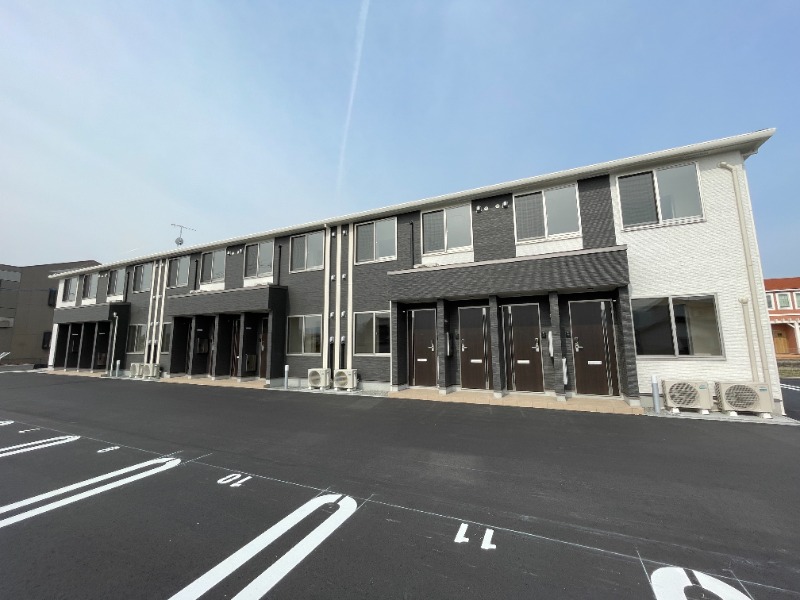 建物外観　同仕様です。