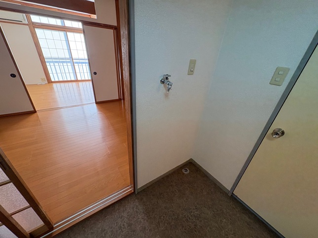 その他設備　洗濯機置き場