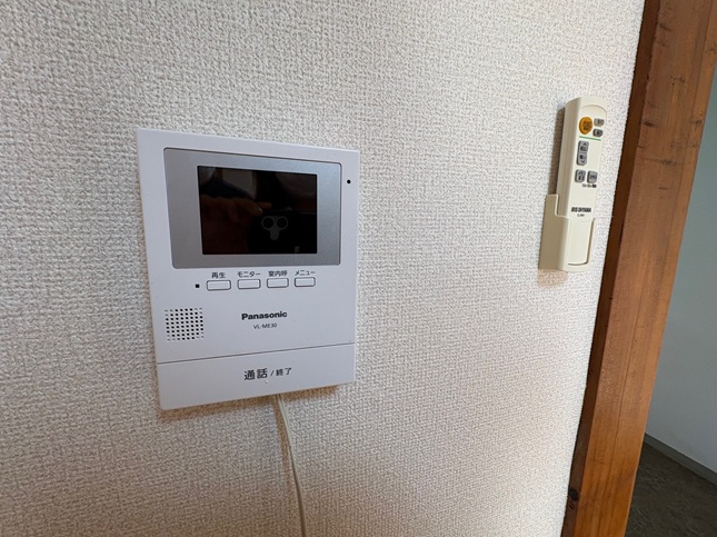 セキュリティ　モニター付インターホン