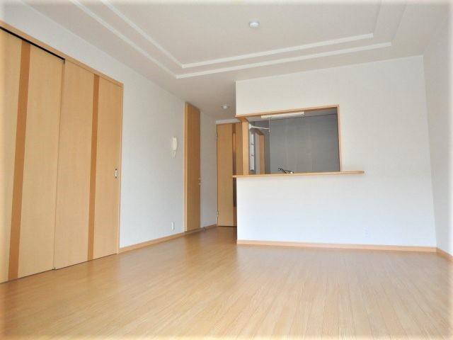 居室・リビング　１３帖のＬＤＫ！