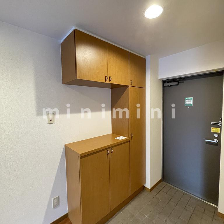 玄関　※写真は他号室を含む為現状優先とさせて頂きます