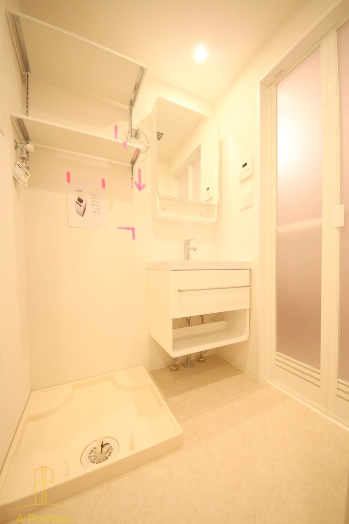 洗面設備　セレニテ本町東リアン