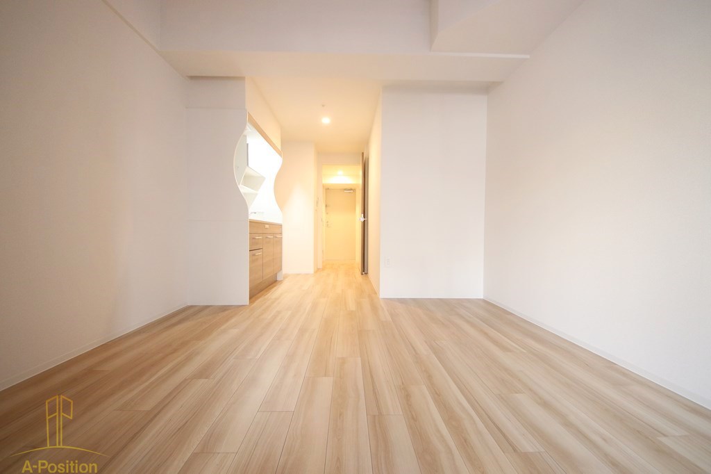 居室・リビング　セレニテ本町東リアン