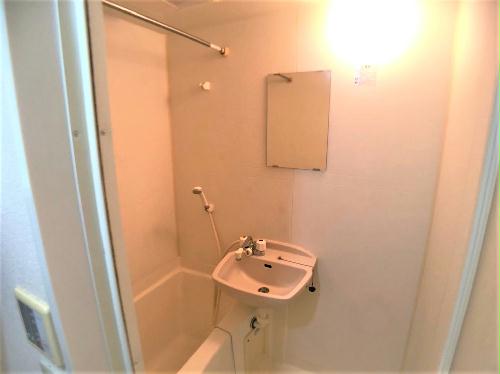 バス・シャワールーム　設備仕様は号室により異なる為、現況を優先とします。