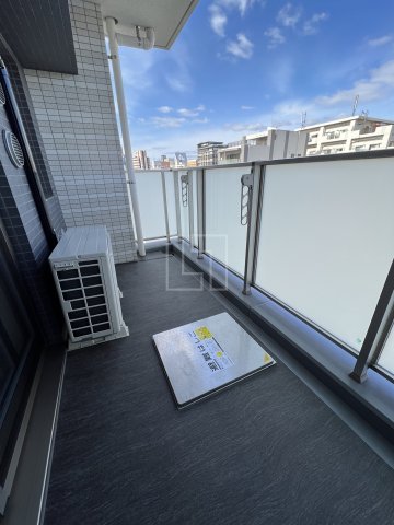 バルコニー　レジュールアッシュNAMBA　バルコニー