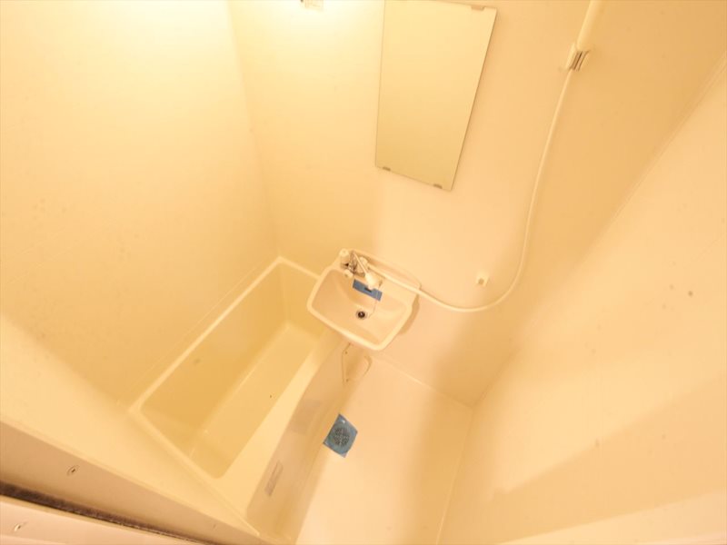 バス・シャワールーム　バスルーム　洗面台付き（お風呂トイレ別）同仕様写真