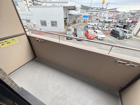 バルコニー　※別部屋の写真です