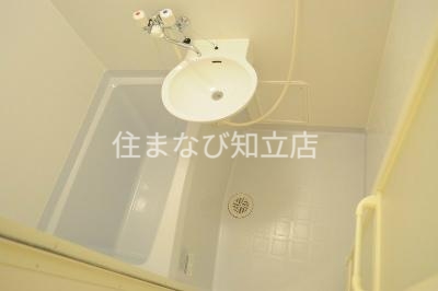 バス・シャワールーム　同型写真