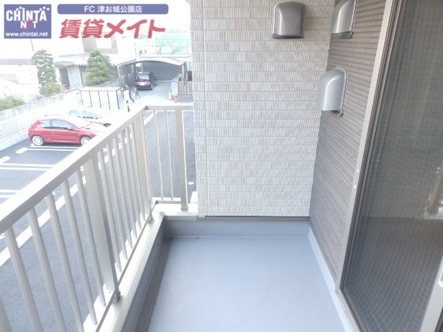 バルコニー　同タイプの部屋写真です。