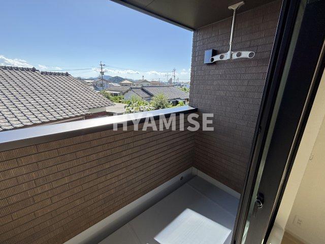 バルコニー　※室内画像は別号室のもの