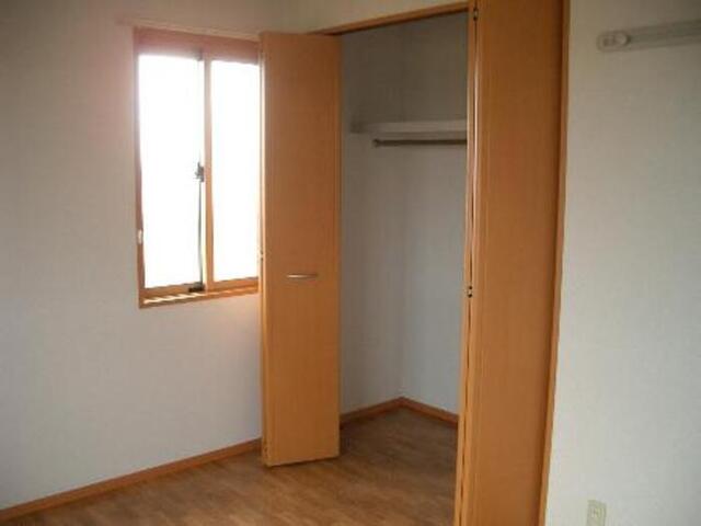 居室・リビング　北側洋室