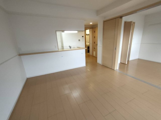 エアリーヒルズ芦屋の居間写真