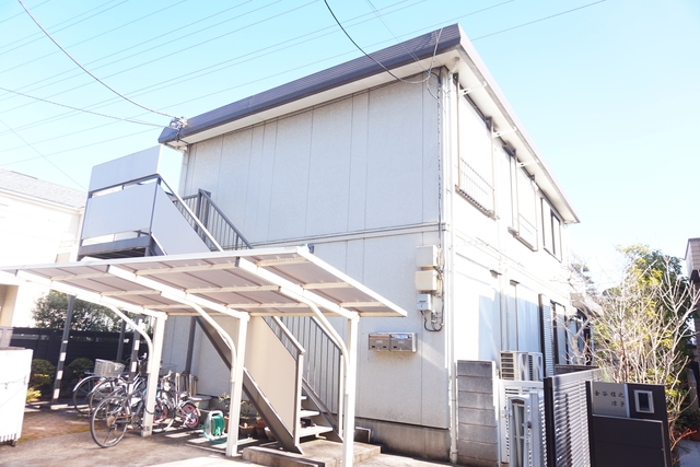 建物外観　閑静な住宅地でゆったりライフスタイルを満喫してください♪