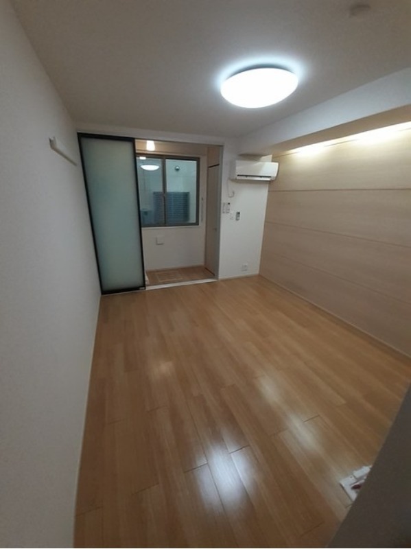 居室・リビング　図面と現状に相違がある場合には現状を優先