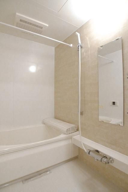 バス・シャワールーム　日々の疲れを癒すお風呂付です