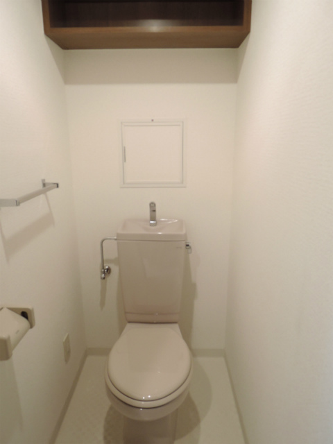 トイレ　清潔感のある水回り♪