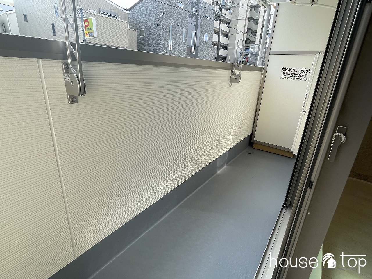 バルコニー　●同社施工事例