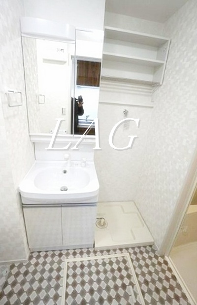 洗面設備　洗面台です。