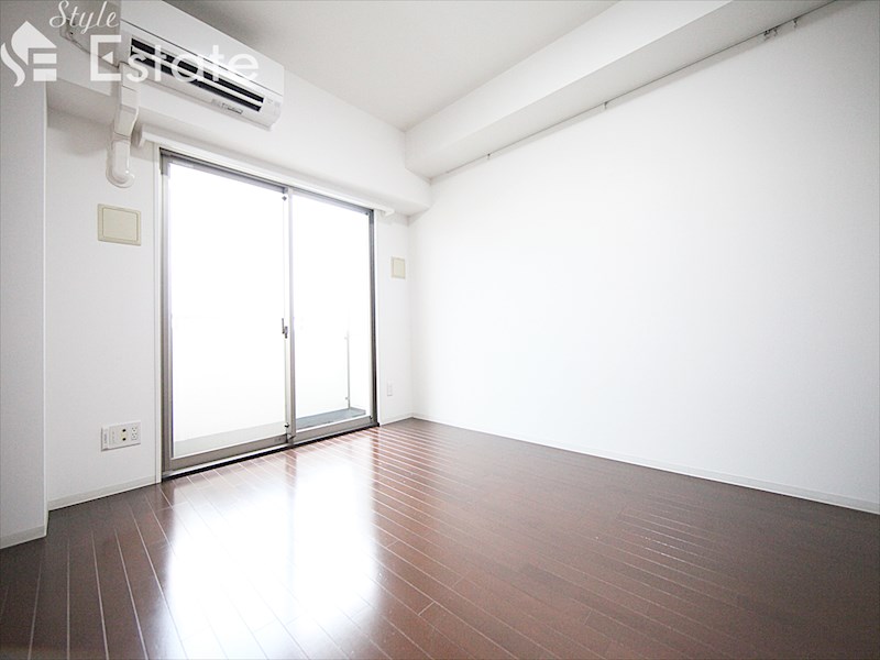 居室・リビング　内装