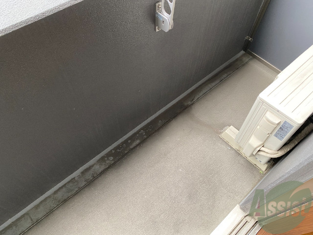 バルコニー　※こちらは別号室、別階層のお写真となります。