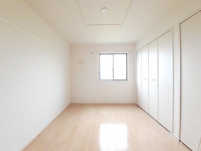 その他部屋・スペース　明るい色調の室内です