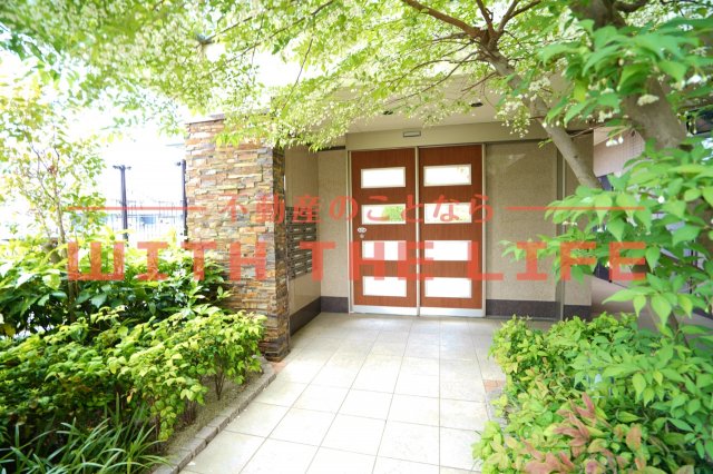 エントランス　建物の内部です