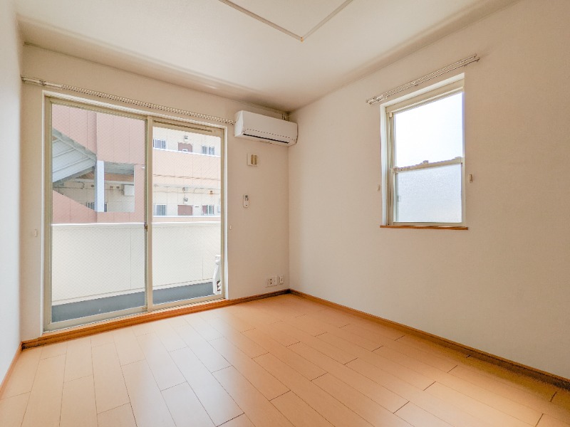 居室・リビング　図面と現状に相違がある場合には現状を優先