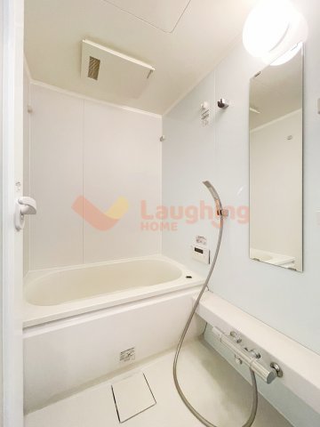 バス・シャワールーム　ゆったり過ごせるお風呂です