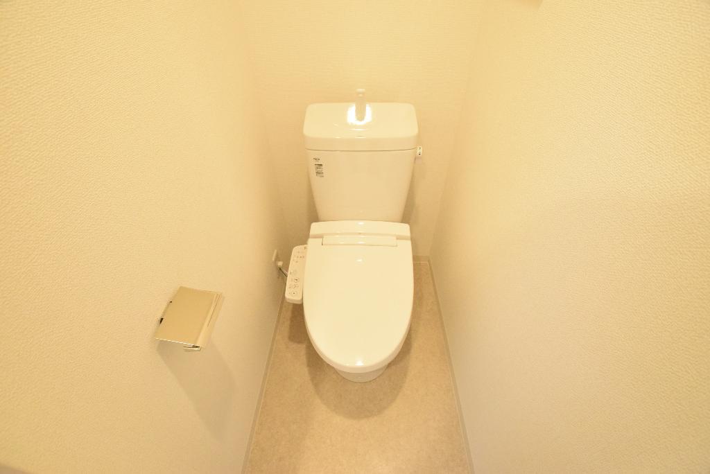 トイレ　シャワー付トイレ