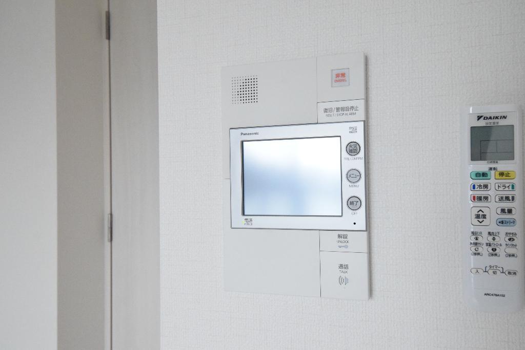 セキュリティ　カメラ付インターホン