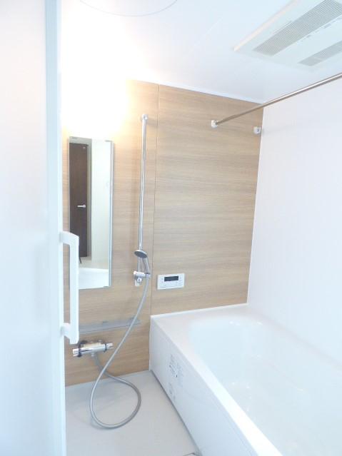 バス・シャワールーム　日々の疲れを癒すお風呂です♪