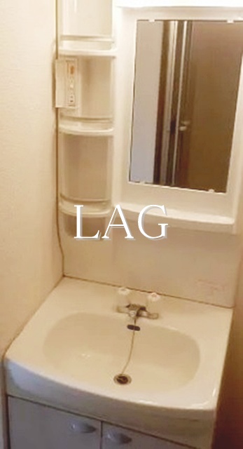 洗面設備　洗面台です。