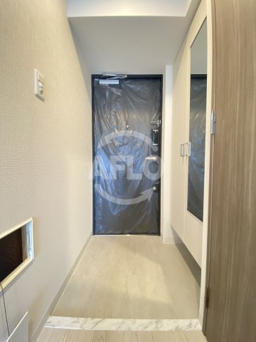 玄関　エスリード大阪リエート　玄関