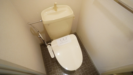 トイレ　シャワートイレ