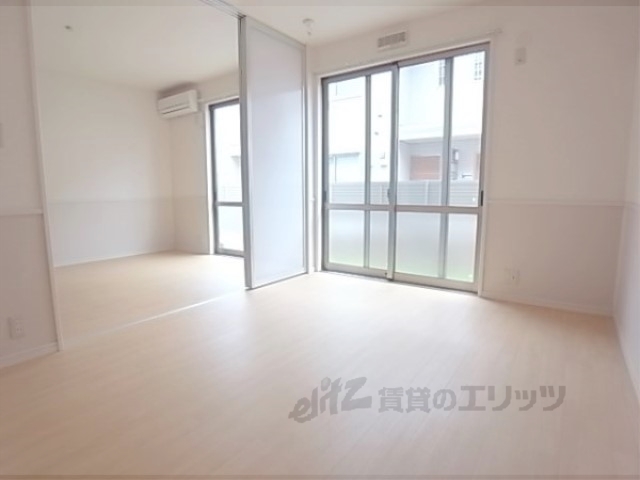 居室・リビング　洋室