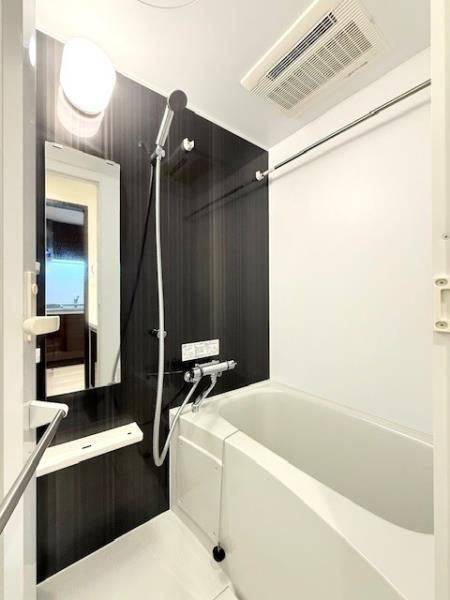 バス・シャワールーム　風呂