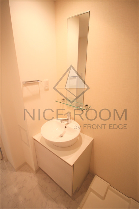 洗面設備　サムティ北浜ＥＳＴ　独立洗面台