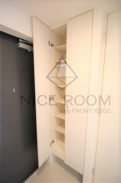 玄関　サムティ北浜ＥＳＴ　シューズボックス