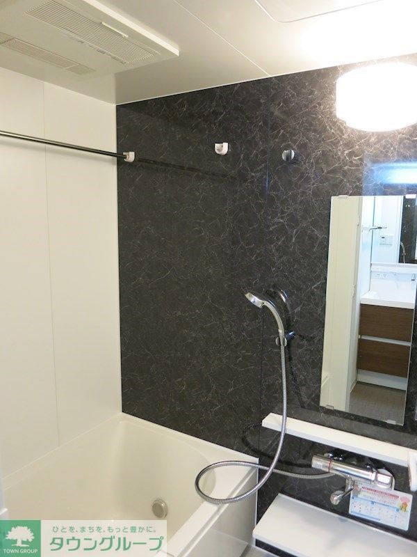 バス・シャワールーム　バス