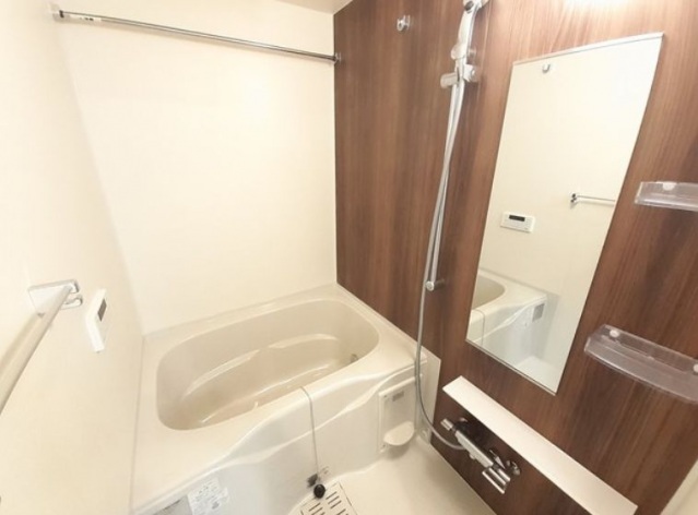 バス・シャワールーム　浴室