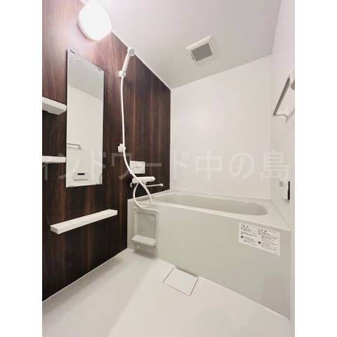 バス・シャワールーム　詳細は、ウィンドワード中の島店までご相談下さい。