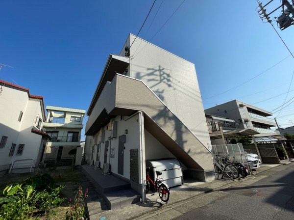 建物外観　外観　デザイナーズ　光インターネット無料